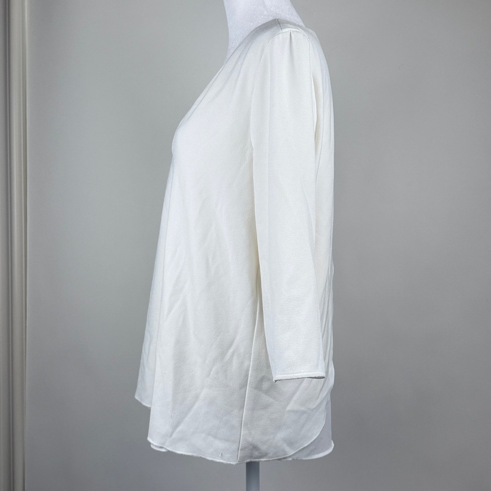 Cooper & Ella White Lined V-Neck 3/4 Sleeve Split Back Blouse Top Small - Picture 10 of 10
